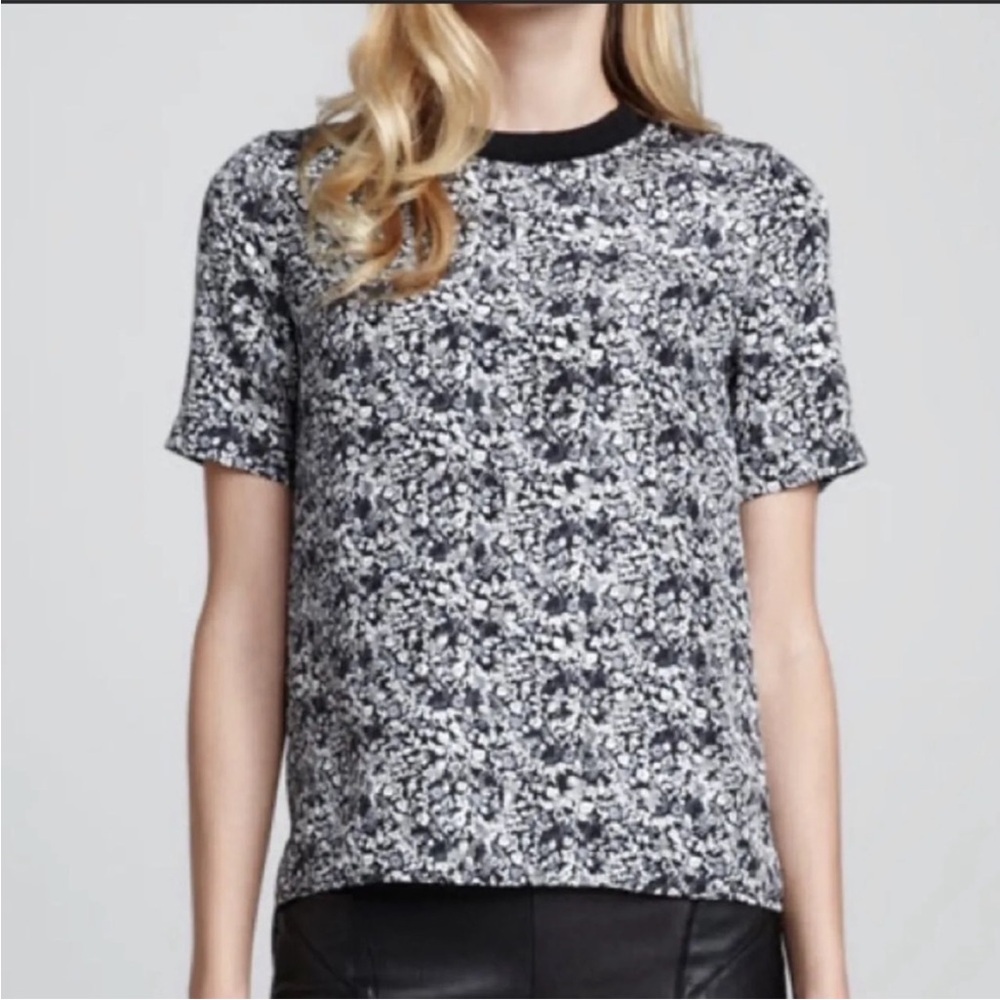 Theory Black and White Patterned Short Sleeve Top